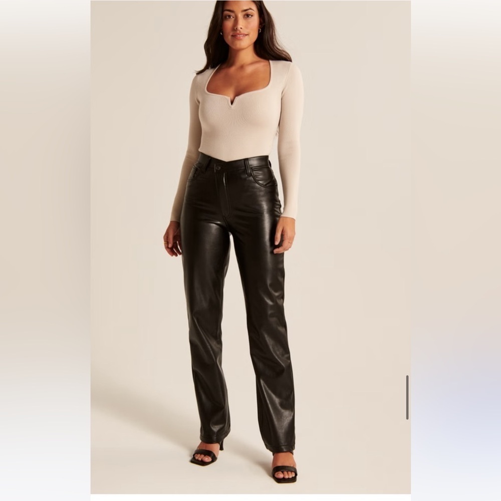 Abercrombie & Fitch Black vegan Leather ultra high rise straight Pants. Size 25